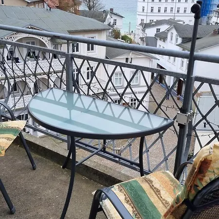 Alter Reichshof App 302